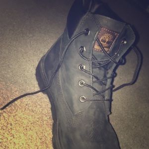 Black Timberlands